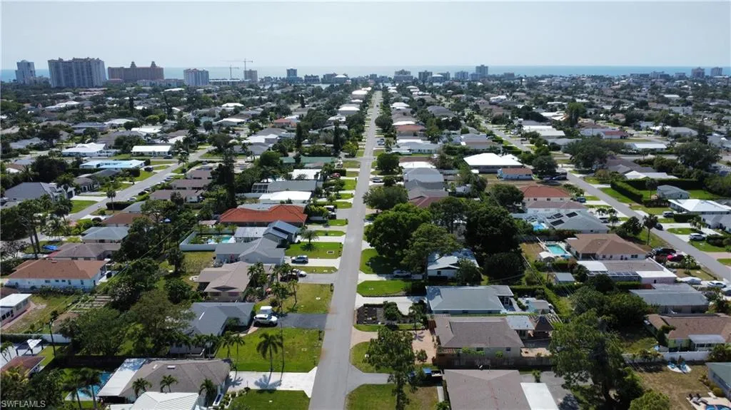 769 95th AVE, Naples, FL 34108,225061838