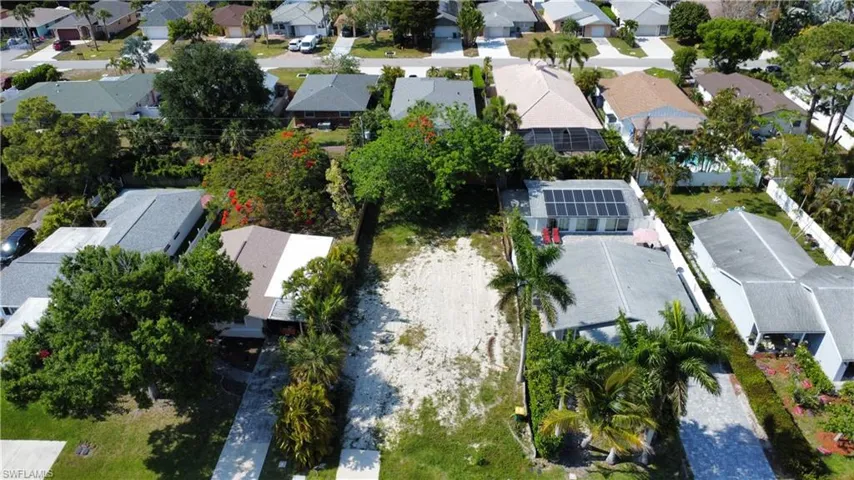 769 95th AVE, Naples, FL 34108,225061838