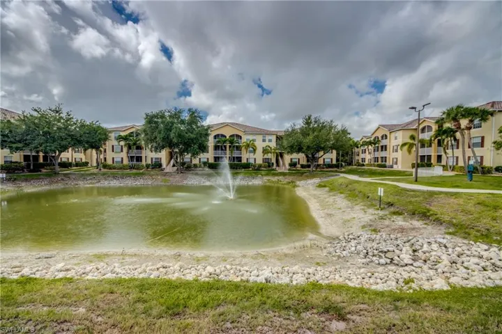 4149  Residence  DR, Fort Myers, FL 33901