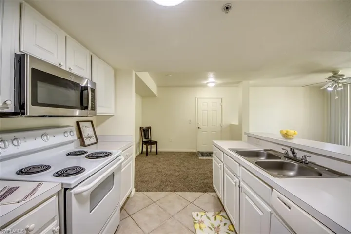 4149  Residence  DR, Fort Myers, FL 33901