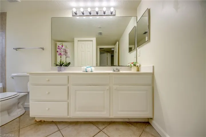 4149  Residence  DR, Fort Myers, FL 33901