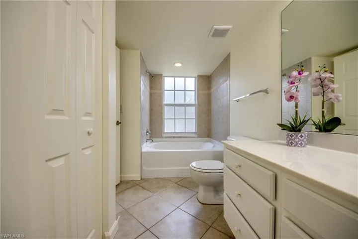4149  Residence  DR, Fort Myers, FL 33901