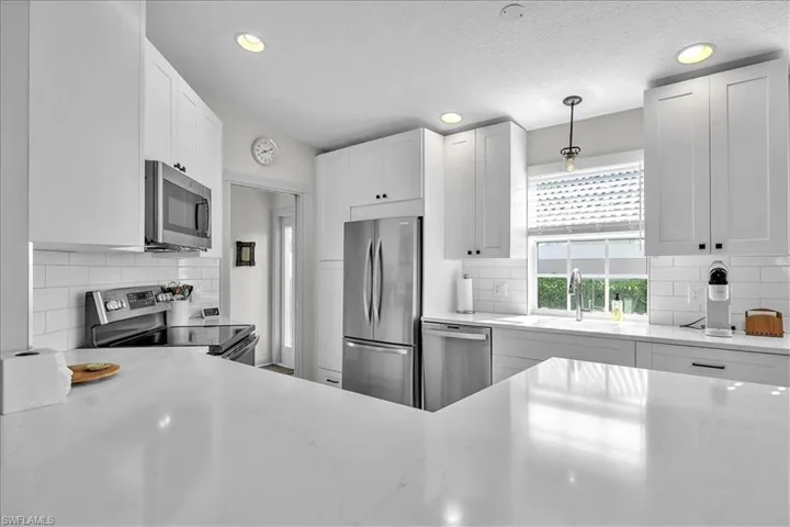 4820 San Carlo Ct, Naples, Florida 34109