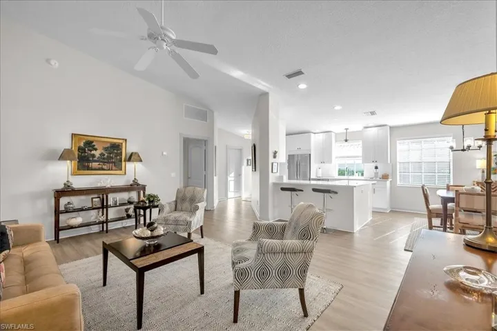 4820 San Carlo Ct, Naples, Florida 34109