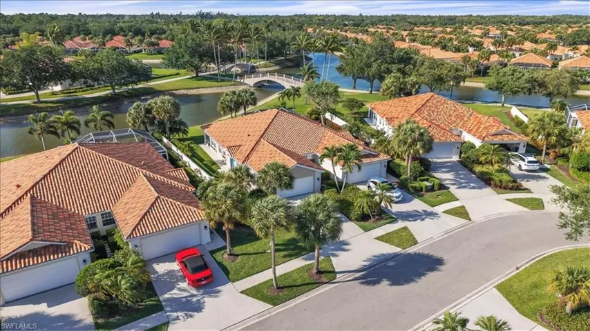 4820 San Carlo Ct, Naples, Florida 34109