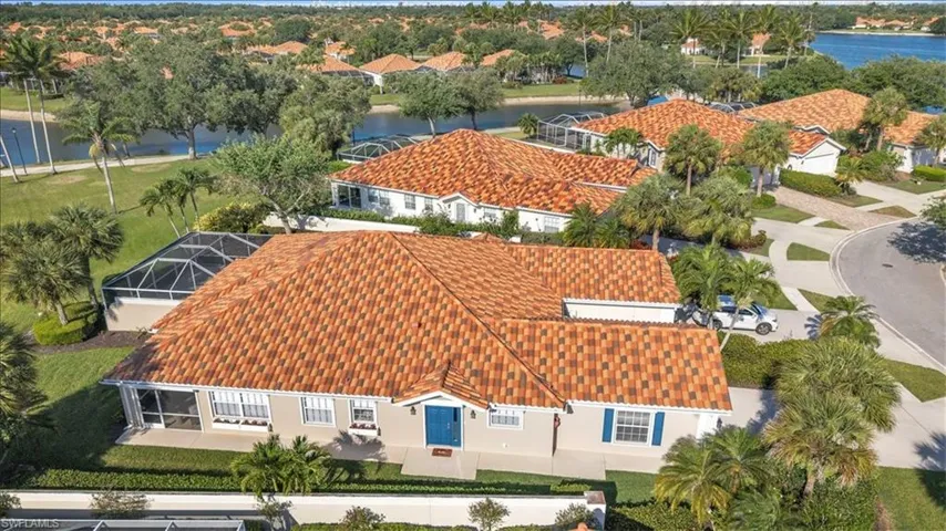 4820 San Carlo Ct, Naples, Florida 34109