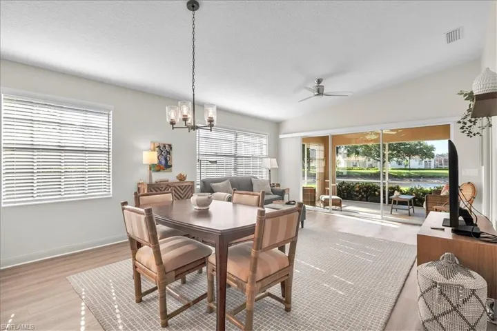 4820 San Carlo Ct, Naples, Florida 34109