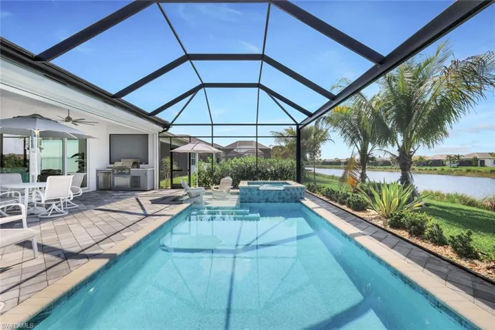 11322  Jacaranda  DR, Naples, FL 34120