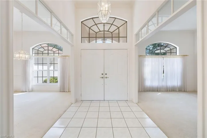 11223  Phoenix  WAY, Naples, FL 34119