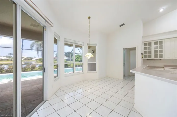 11223  Phoenix  WAY, Naples, FL 34119