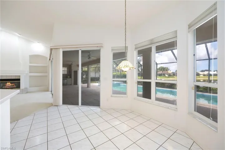 11223  Phoenix  WAY, Naples, FL 34119
