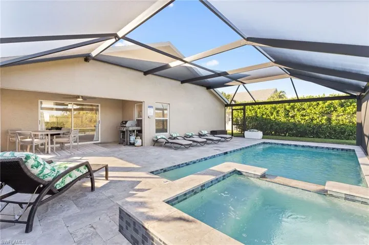 15629  Beachcomber  AVE, Fort Myers, FL 33908
