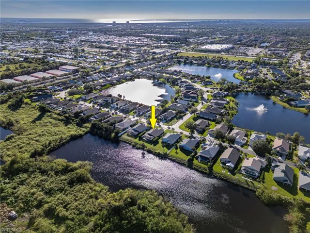15629  Beachcomber  AVE, Fort Myers, FL 33908