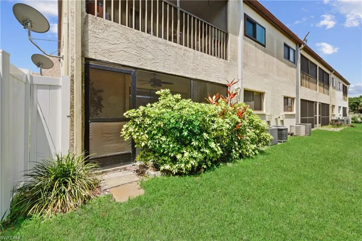 View of back of home