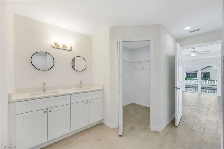 owner's ensuite bath/bano principal