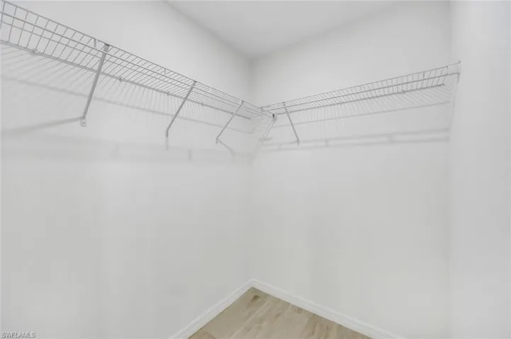walk-in closet/vestidor