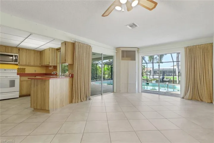 1890 Coral Point Dr, Cape Coral, Florida 33990