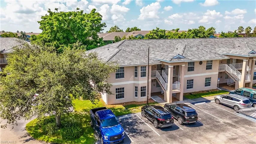8358  Bernwood Cove  LOOP, Fort Myers, FL 33966