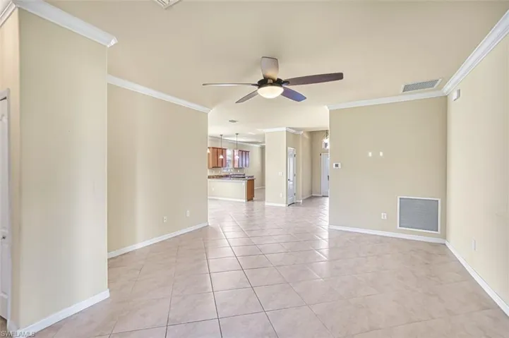 3576 Dandolo Cir, Cape Coral, Florida 33909
