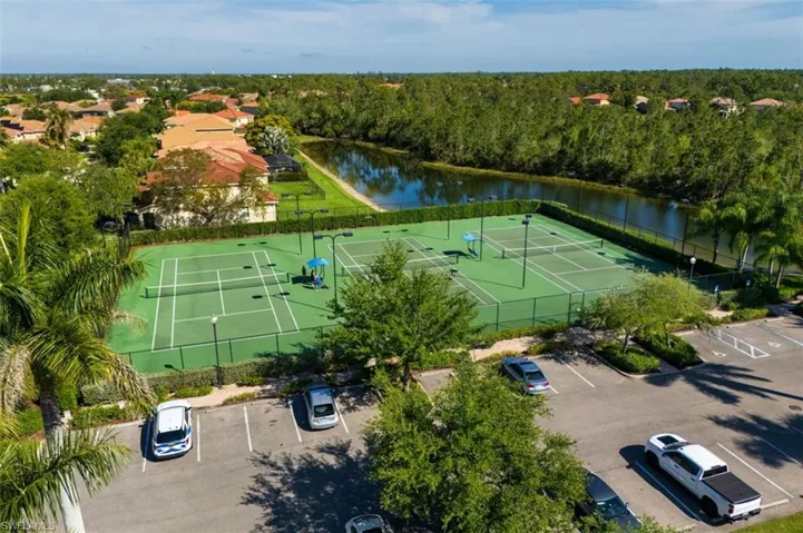 3576 Dandolo Cir, Cape Coral, Florida 33909
