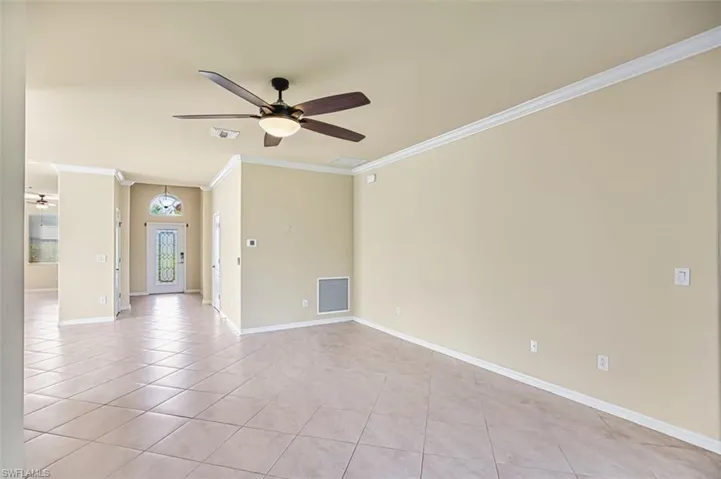 3576 Dandolo Cir, Cape Coral, Florida 33909