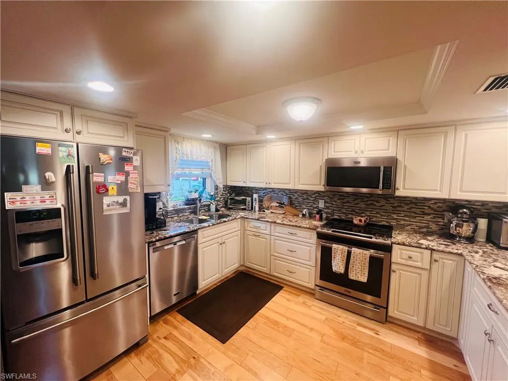 332 Charlemagne BLVD, Naples, FL 34112,224082653
