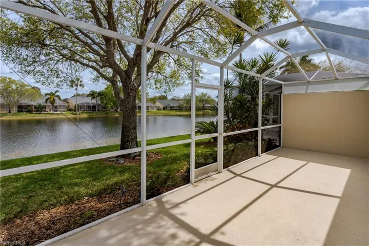 8160  Tauren  CT, Naples, FL 34119