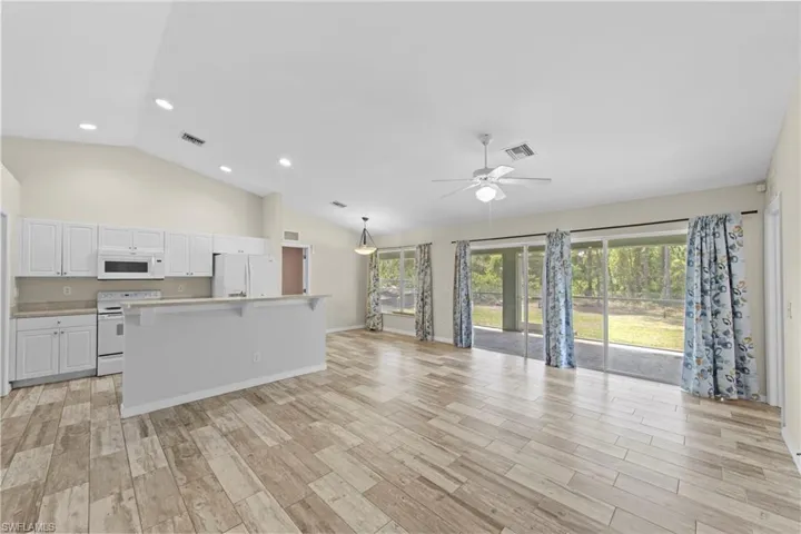 2613 53rd St W, Lehigh Acres, Florida 33971