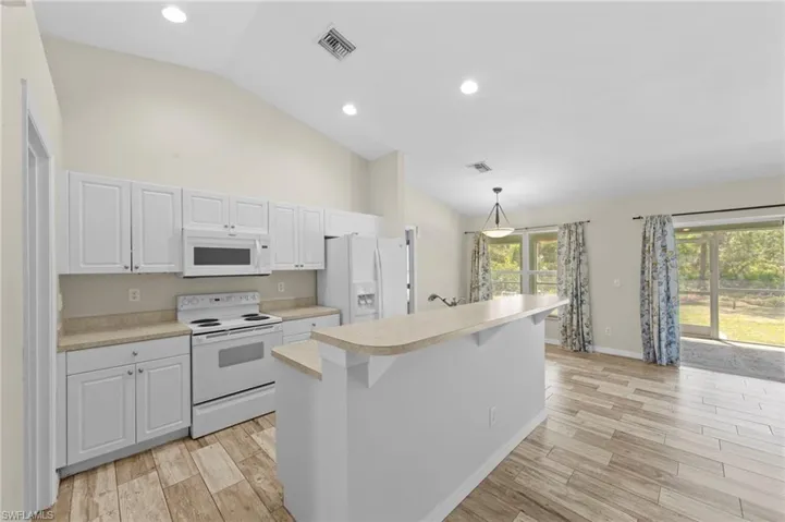 2613 53rd St W, Lehigh Acres, Florida 33971