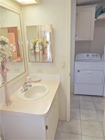 16168  Baton Rouge  CT, Fort Myers, FL 33908