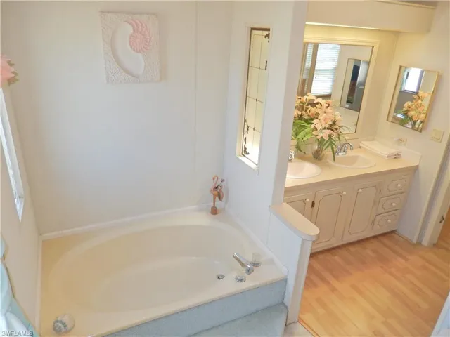 16168 Baton Rouge Ct, Fort Myers, Florida 33908