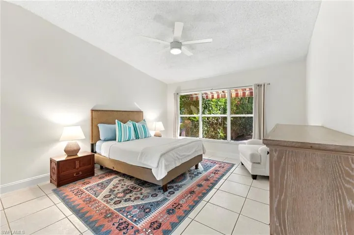 7666 Mill Stream Dr, Naples, Florida 34109