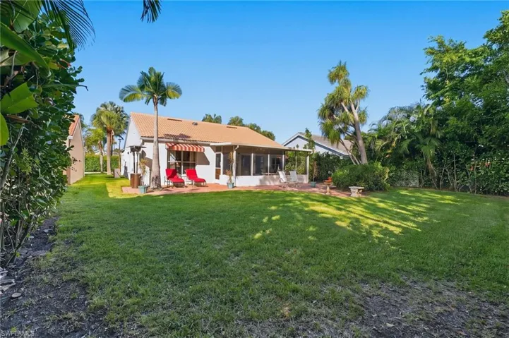 7666 Mill Stream Dr, Naples, Florida 34109
