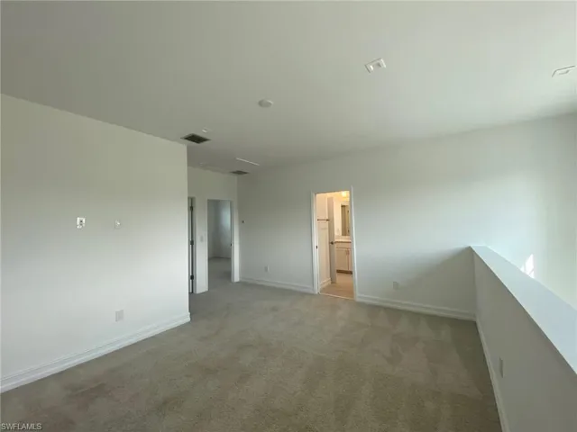 7530 Rockefeller Dr, Naples, Florida 34119