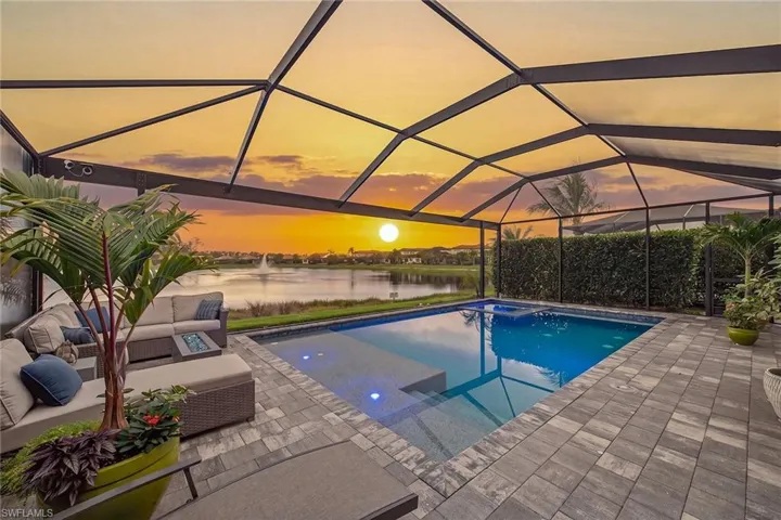 9396 Glenforest Dr, Naples, Florida 34120