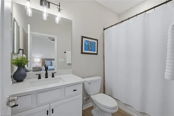 9396 Glenforest Dr, Naples, Florida 34120