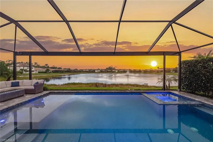 9396 Glenforest Dr, Naples, Florida 34120
