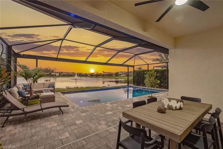 9396 Glenforest Dr, Naples, Florida 34120