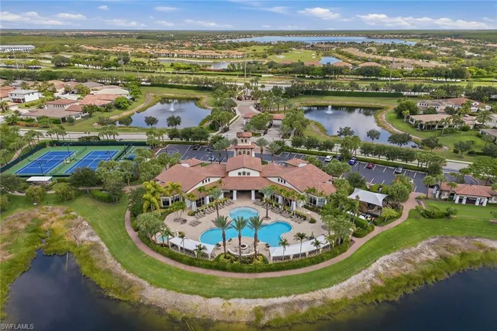 9396 Glenforest Dr, Naples, Florida 34120