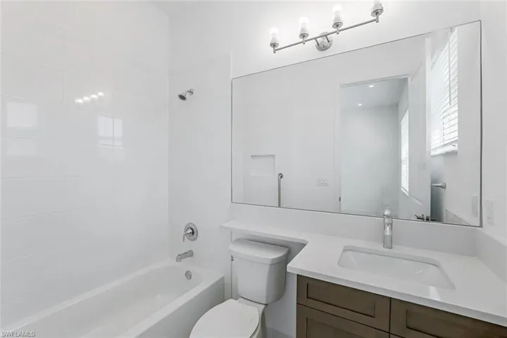 12069  Datura  PL, Naples, FL 34120