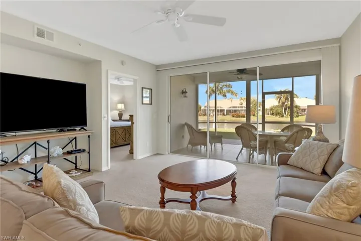 9035  Michael  CIR, Naples, FL 34113
