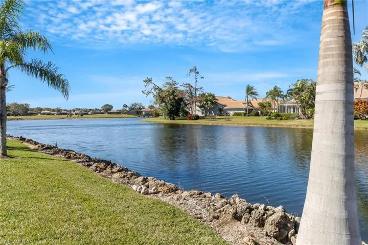 9035  Michael  CIR, Naples, FL 34113