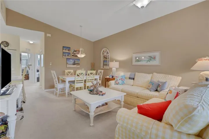 4236 Bellasol Cir 1021, Fort Myers, Florida 33916