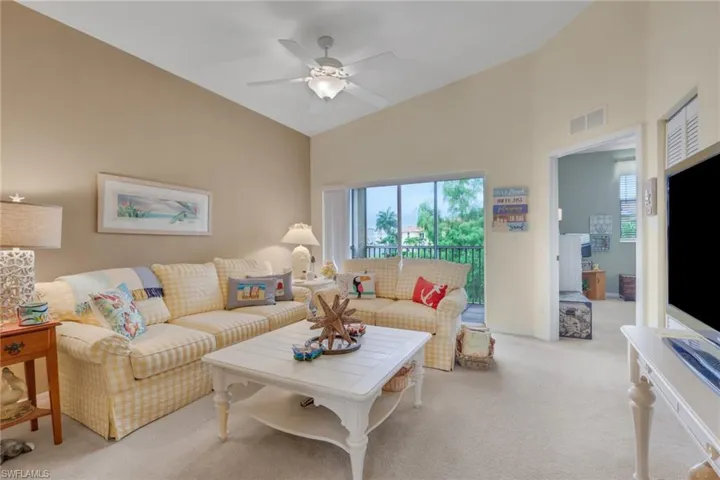 4236 Bellasol Cir 1021, Fort Myers, Florida 33916