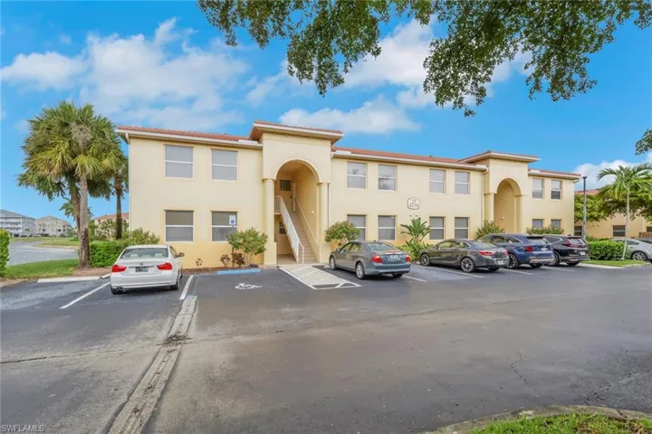 4236 Bellasol Cir 1021, Fort Myers, Florida 33916