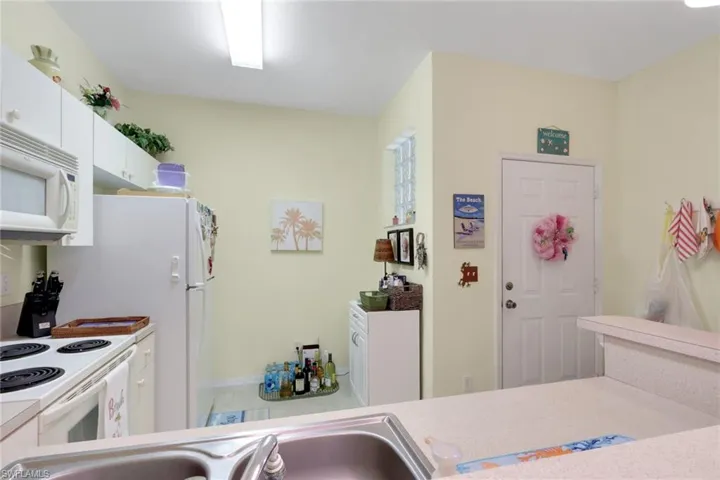 4236 Bellasol Cir 1021, Fort Myers, Florida 33916
