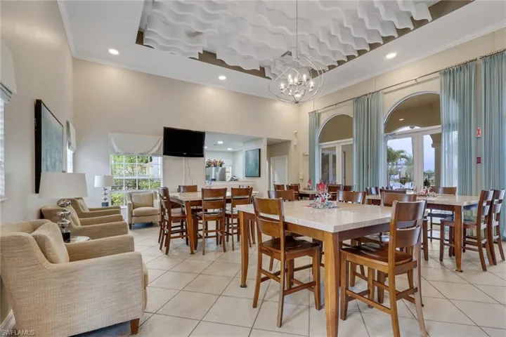 4236 Bellasol Cir 1021, Fort Myers, Florida 33916