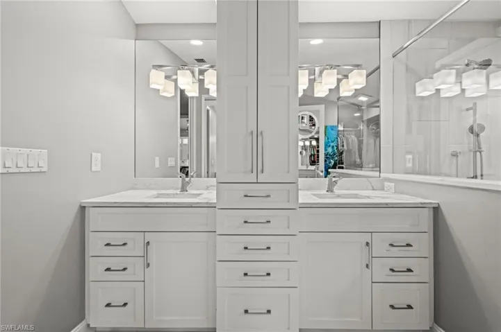 Plenty of storage in your primary bathroom