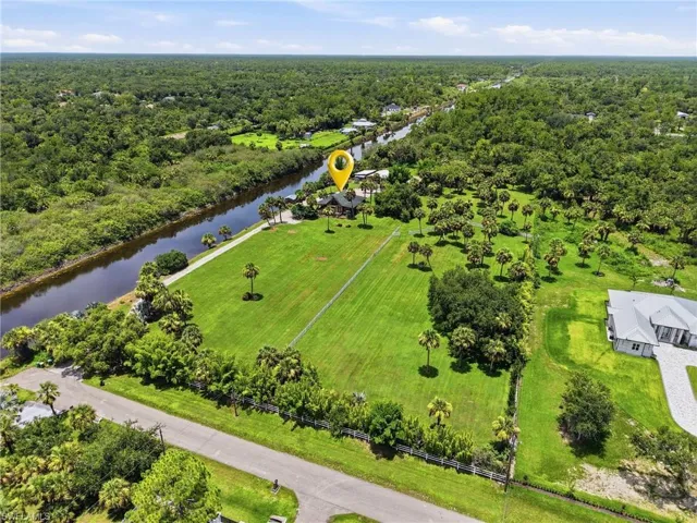 3935 24th Ave Se, Naples, Florida 34117