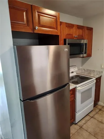 2709 Jackson, Fort Myers, Florida 33901